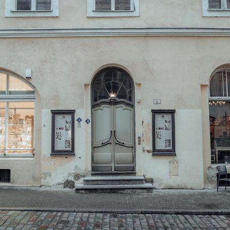 Dream Stay - Spacious 1-Bedroom Apartment In The Old Town ทาลลินน์ ภายนอก รูปภาพ
